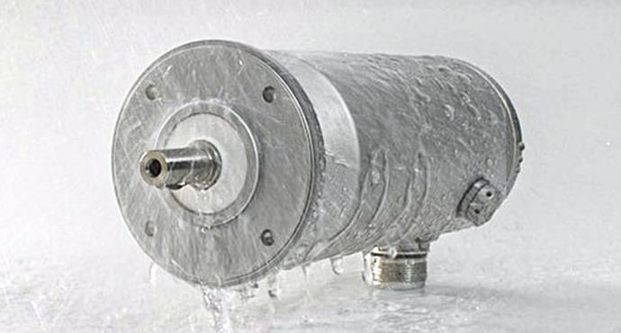 Servo motor i vand